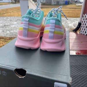 Cute causal sneakers